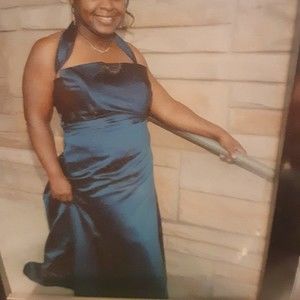 Meet your Posher, Twyla